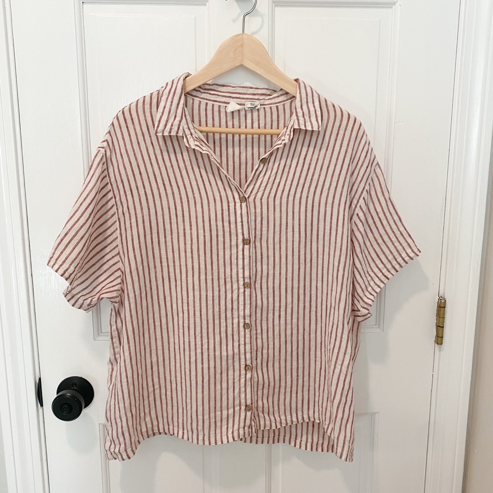 Cropped linen button down
